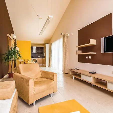 Amazing In With Outdoor Swimming Pool, Sauna And Swimming Pool *