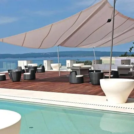 Amazing In With Outdoor Swimming Pool, Sauna And Swimming Pool Apartment