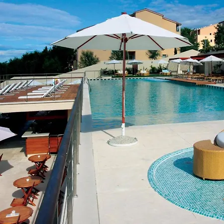 Apartment Amazing In With Outdoor Swimming Pool, Sauna And Swimming Pool