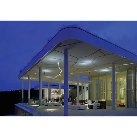 Διαμέρισμα Amazing In With Outdoor Swimming Pool, Sauna And Swimming Pool